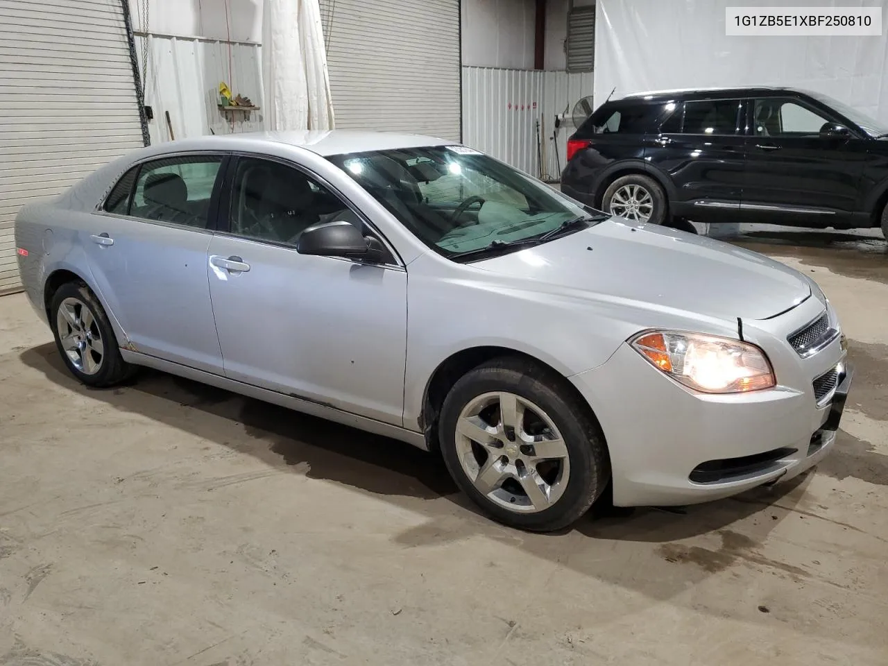 2011 Chevrolet Malibu Ls VIN: 1G1ZB5E1XBF250810 Lot: 77883954