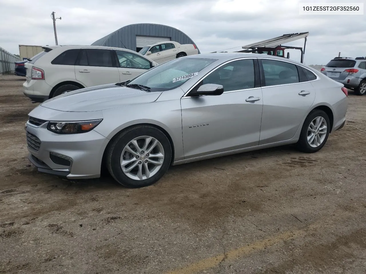 1G1ZE5ST2GF352560 2016 Chevrolet Malibu Lt