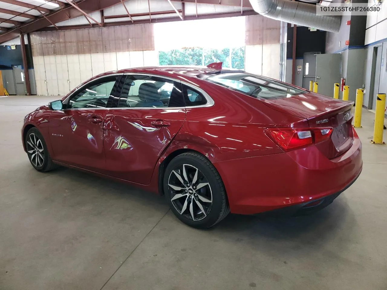 2017 Chevrolet Malibu Lt VIN: 1G1ZE5ST6HF266380 Lot: 61270214