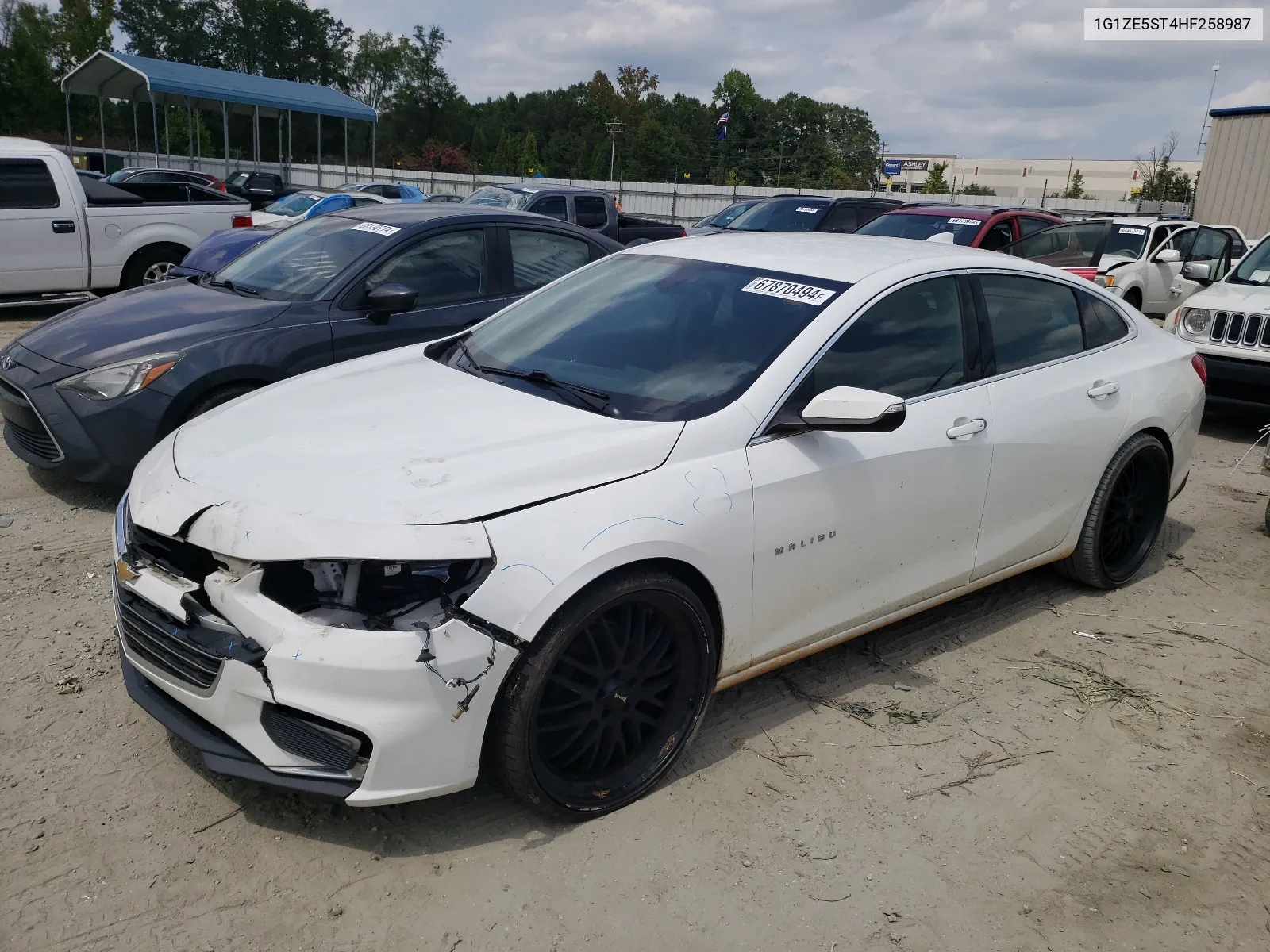 2017 Chevrolet Malibu Lt VIN: 1G1ZE5ST4HF258987 Lot: 67870494