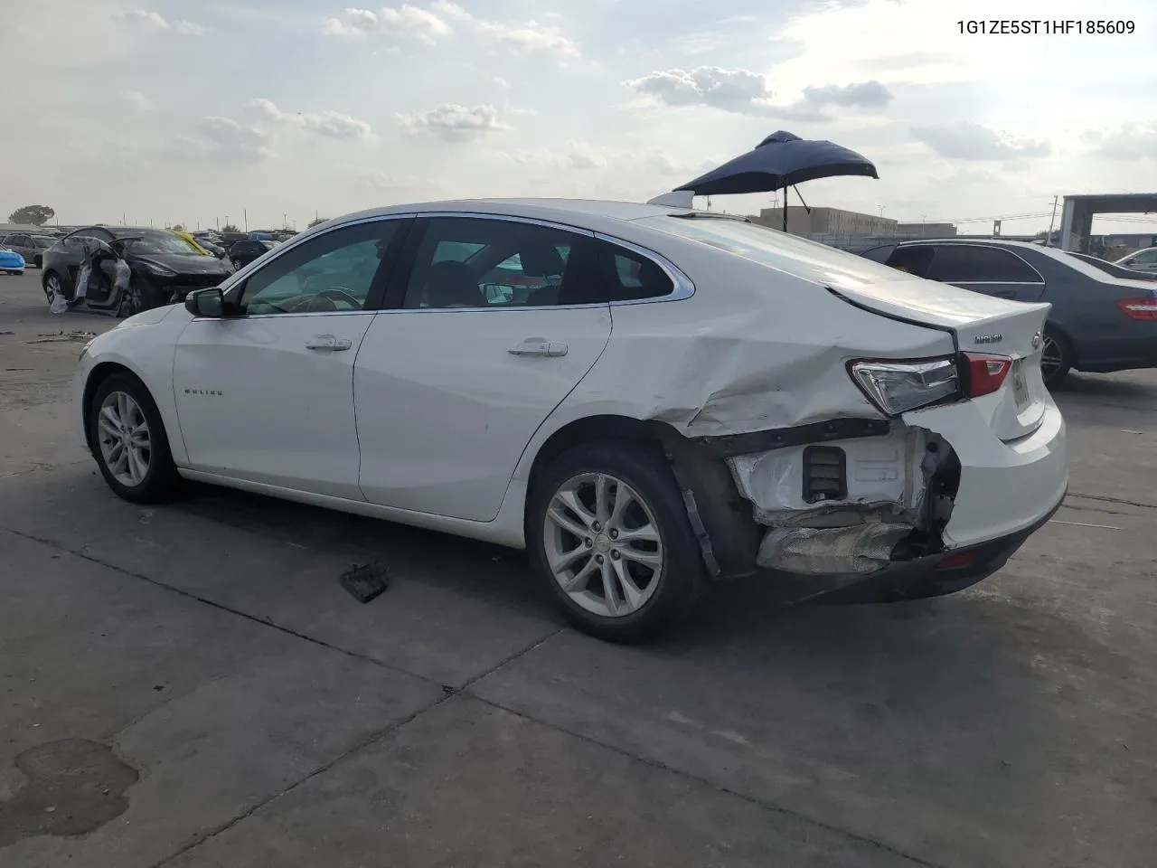 2017 Chevrolet Malibu Lt VIN: 1G1ZE5ST1HF185609 Lot: 68516284