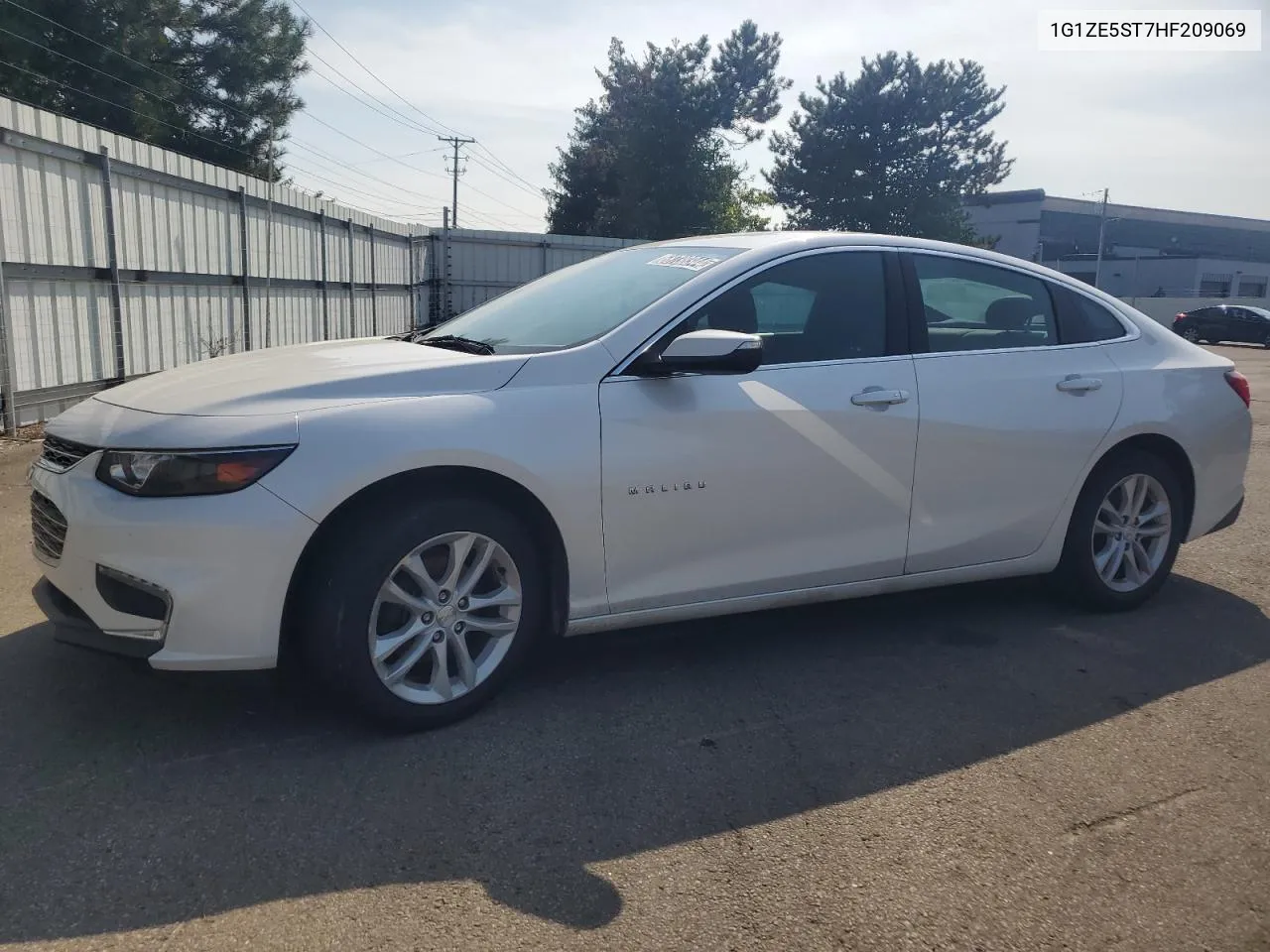 1G1ZE5ST7HF209069 2017 Chevrolet Malibu Lt