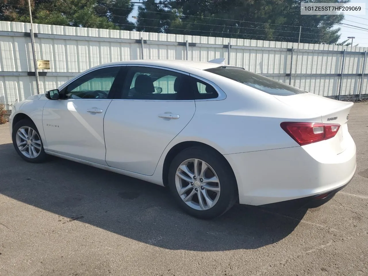 2017 Chevrolet Malibu Lt VIN: 1G1ZE5ST7HF209069 Lot: 68738344