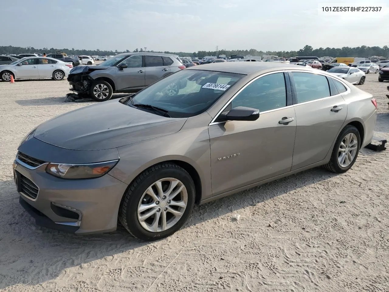 2017 Chevrolet Malibu Lt VIN: 1G1ZE5ST8HF227337 Lot: 68766144