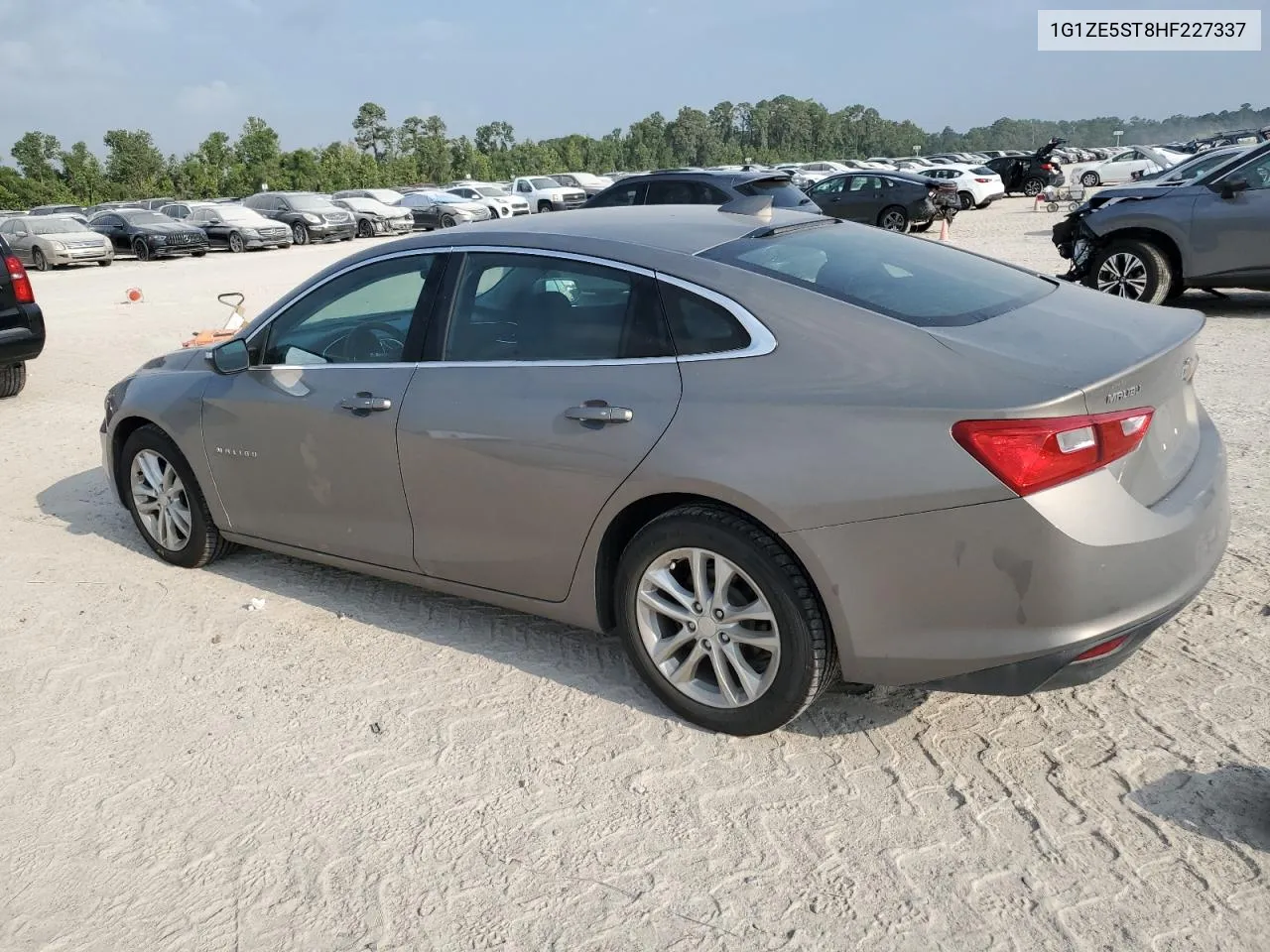 2017 Chevrolet Malibu Lt VIN: 1G1ZE5ST8HF227337 Lot: 68766144