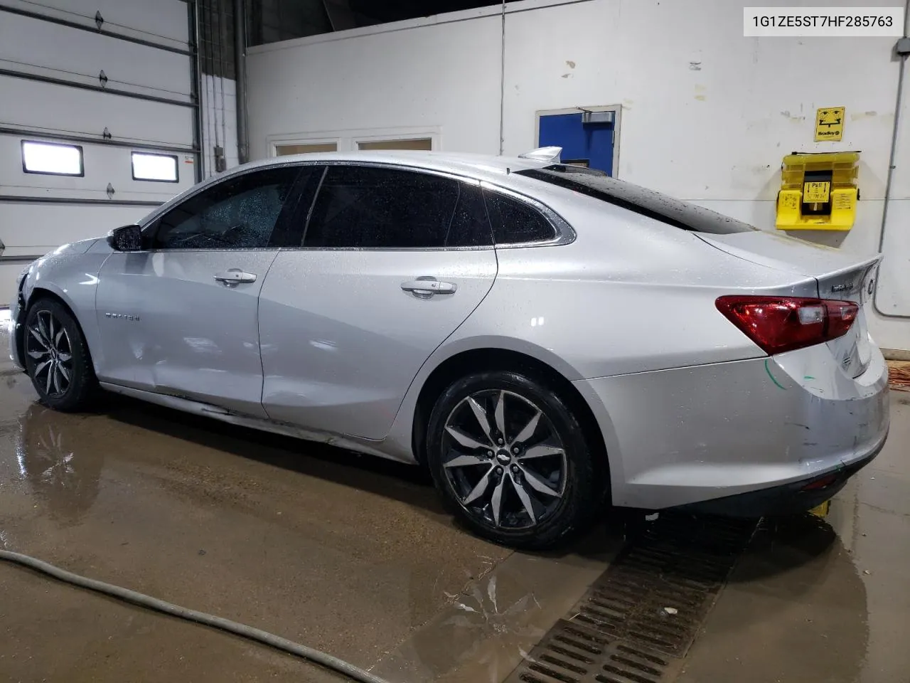 2017 Chevrolet Malibu Lt VIN: 1G1ZE5ST7HF285763 Lot: 68886574