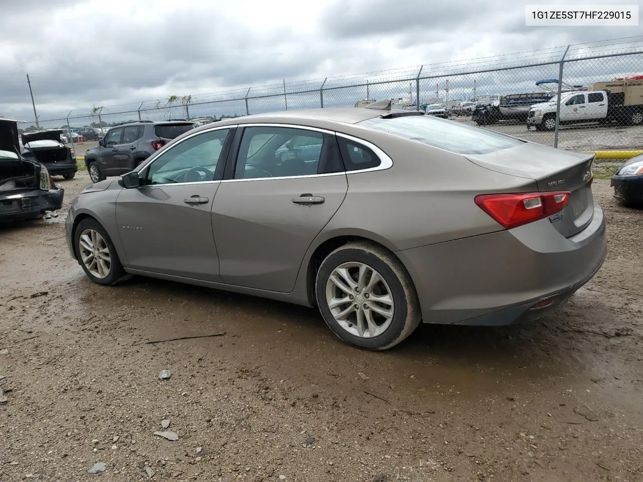 2017 Chevrolet Malibu Lt VIN: 1G1ZE5ST7HF229015 Lot: 69305974