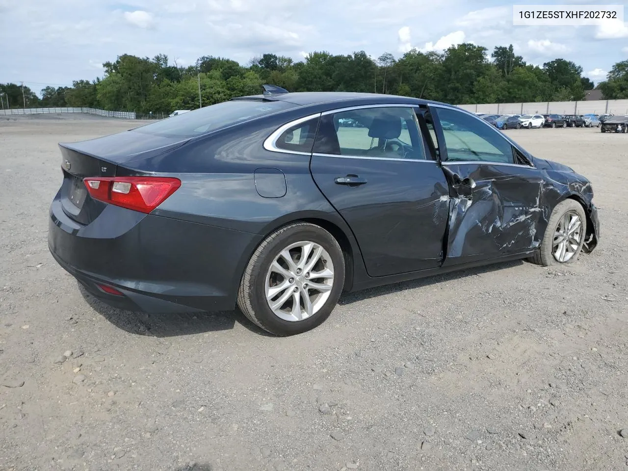 1G1ZE5STXHF202732 2017 Chevrolet Malibu Lt