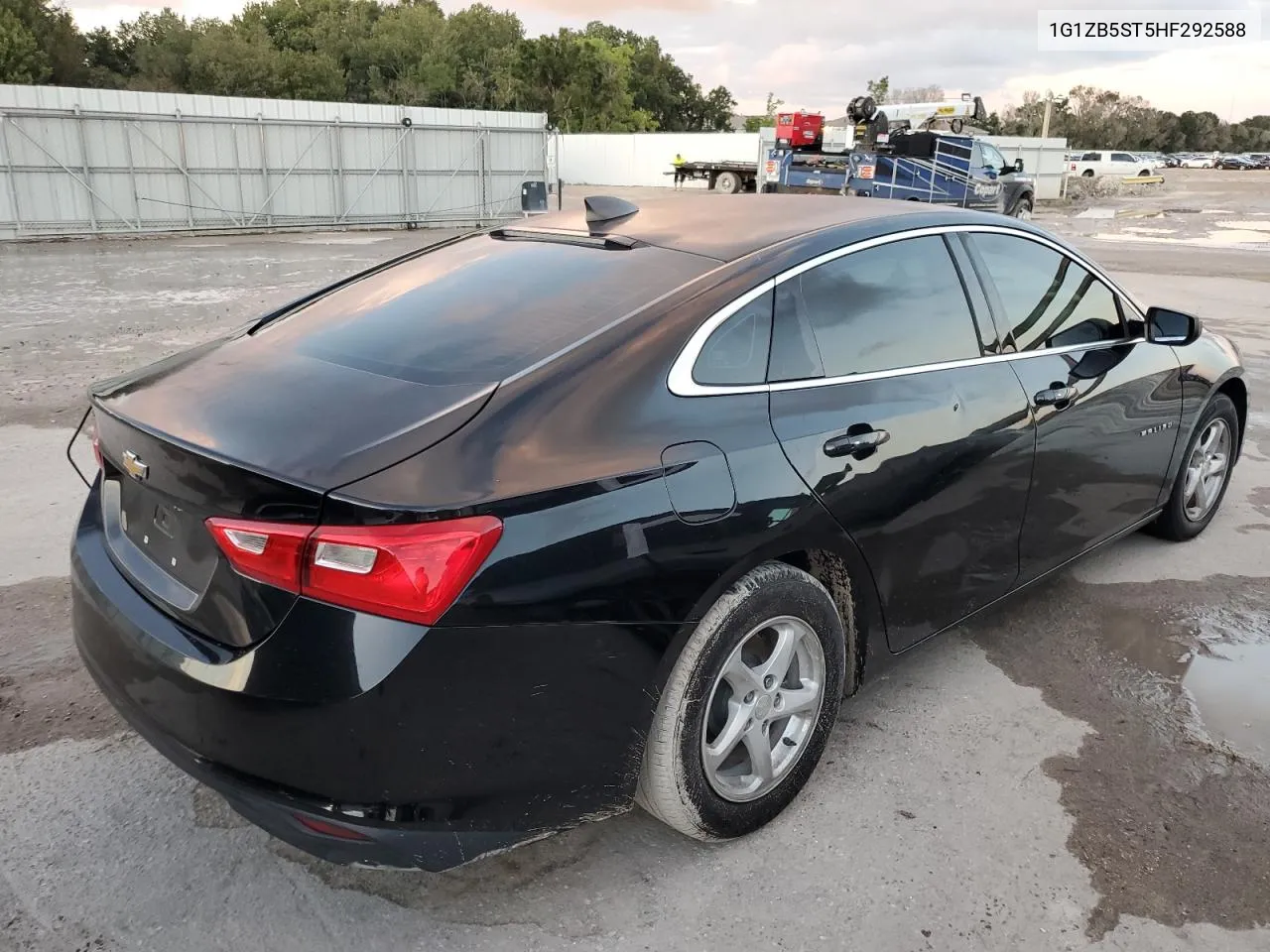 2017 Chevrolet Malibu Ls VIN: 1G1ZB5ST5HF292588 Lot: 73828964