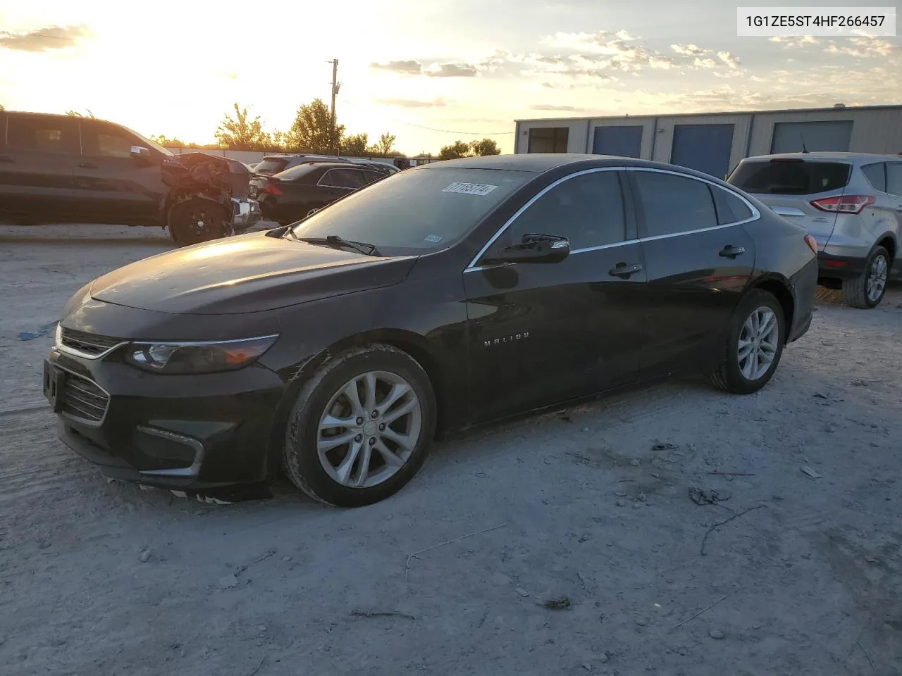 2017 Chevrolet Malibu Lt VIN: 1G1ZE5ST4HF266457 Lot: 77155774