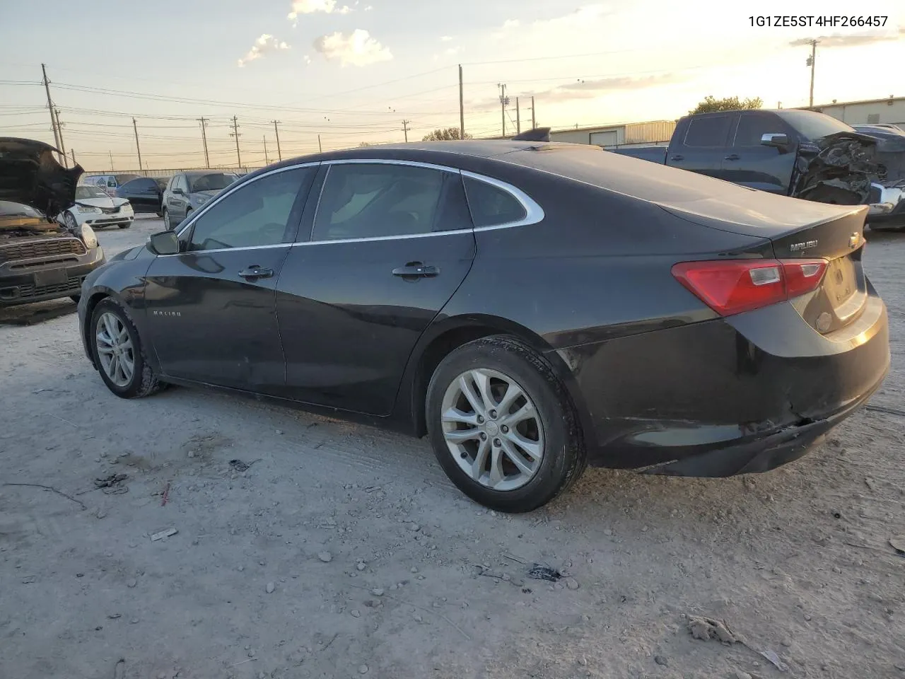 2017 Chevrolet Malibu Lt VIN: 1G1ZE5ST4HF266457 Lot: 77155774