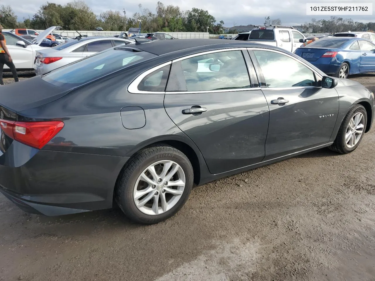 2017 Chevrolet Malibu Lt VIN: 1G1ZE5ST9HF211762 Lot: 79357154