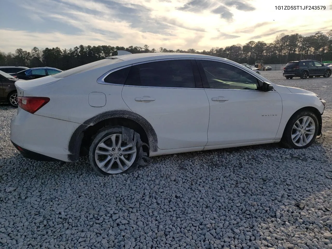 1G1ZD5ST1JF243579 2018 Chevrolet Malibu Lt