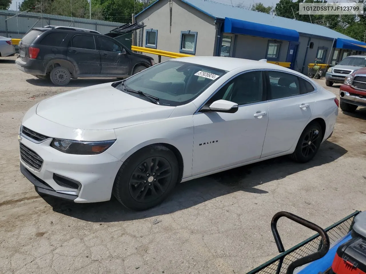 1G1ZD5ST7JF123799 2018 Chevrolet Malibu Lt