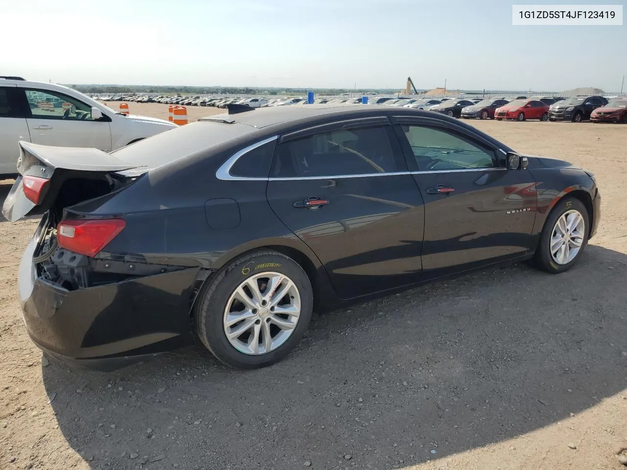 2018 Chevrolet Malibu Lt VIN: 1G1ZD5ST4JF123419 Lot: 63132644