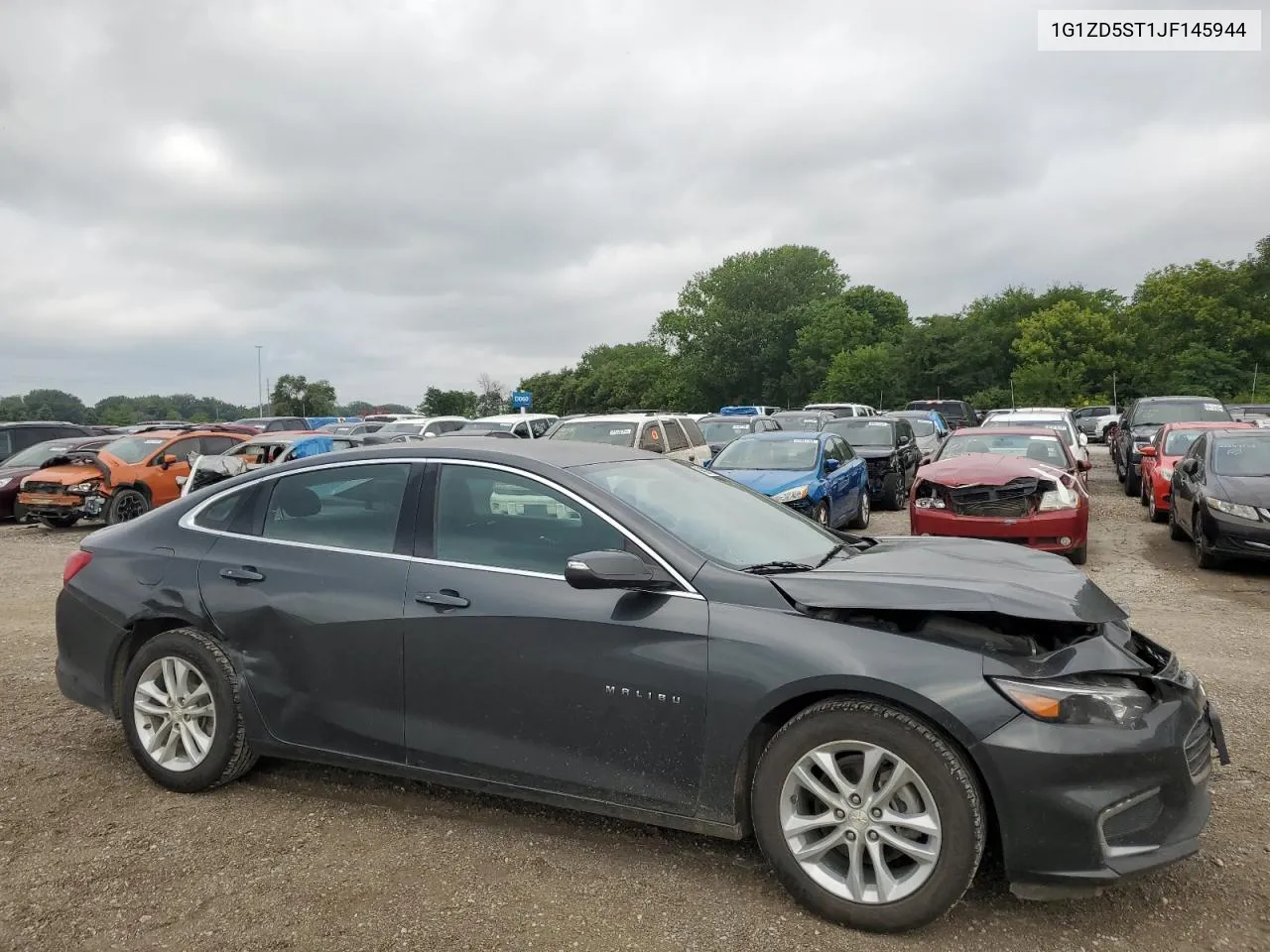 1G1ZD5ST1JF145944 2018 Chevrolet Malibu Lt