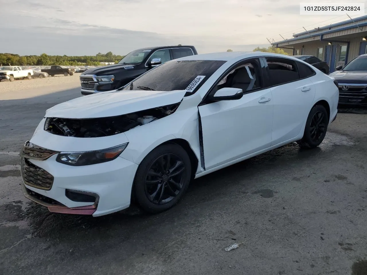 2018 Chevrolet Malibu Lt VIN: 1G1ZD5ST5JF242824 Lot: 66595854