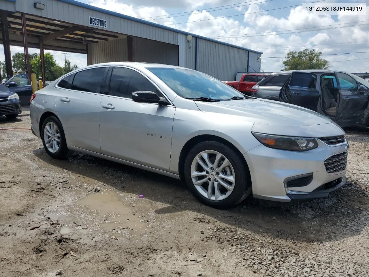 1G1ZD5ST8JF144919 2018 Chevrolet Malibu Lt