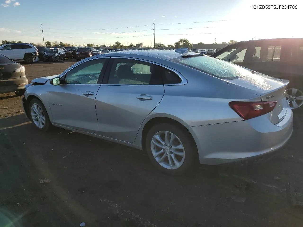 1G1ZD5ST5JF234786 2018 Chevrolet Malibu Lt