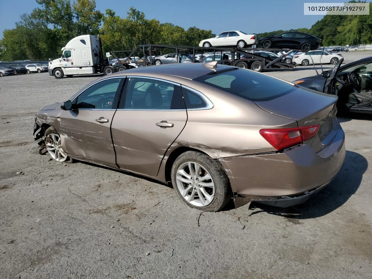 1G1ZD5ST7JF192797 2018 Chevrolet Malibu Lt