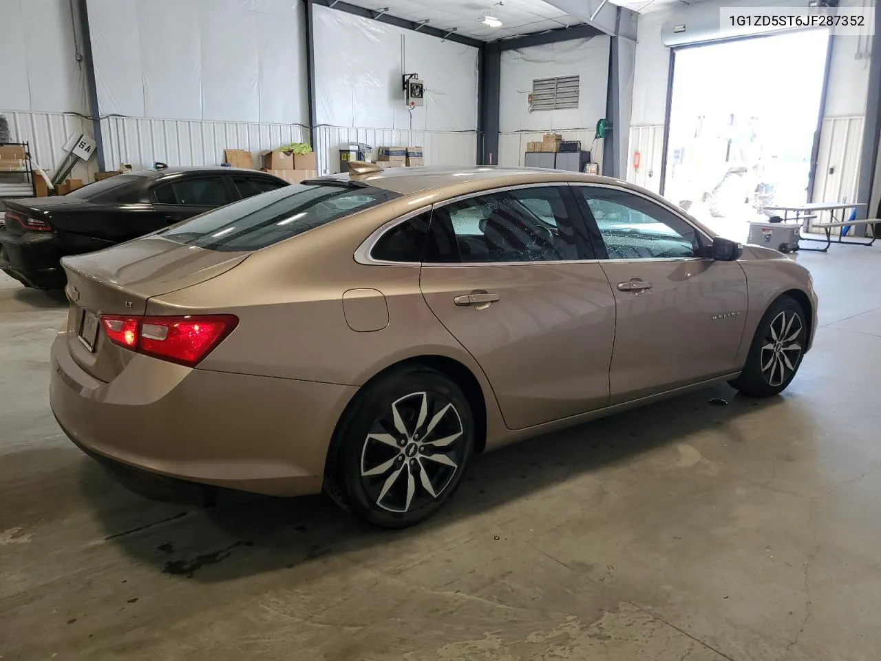 2018 Chevrolet Malibu Lt VIN: 1G1ZD5ST6JF287352 Lot: 69529364