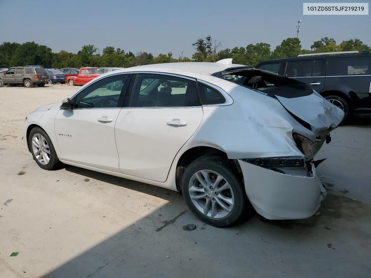 1G1ZD5ST5JF219219 2018 Chevrolet Malibu Lt