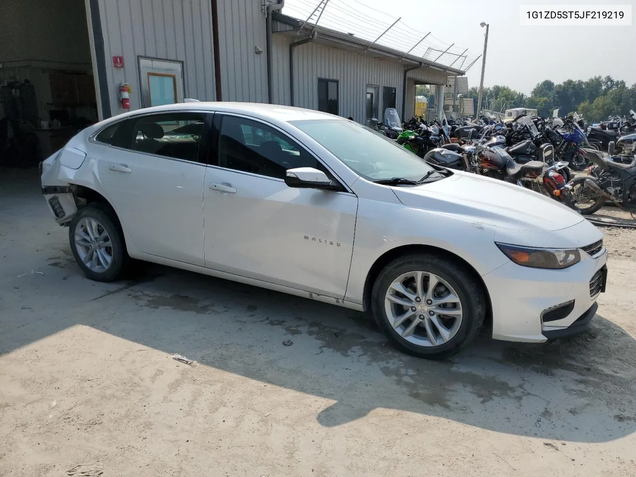 2018 Chevrolet Malibu Lt VIN: 1G1ZD5ST5JF219219 Lot: 70503954