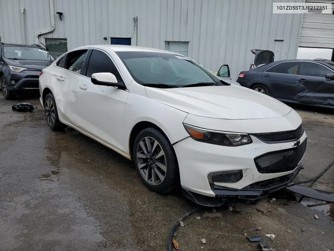 1G1ZD5ST3JF212351 2018 Chevrolet Malibu Lt