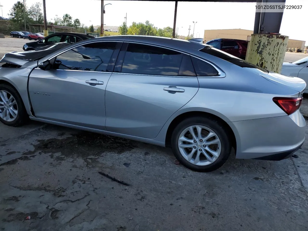 2018 Chevrolet Malibu Lt VIN: 1G1ZD5ST5JF229037 Lot: 73420054