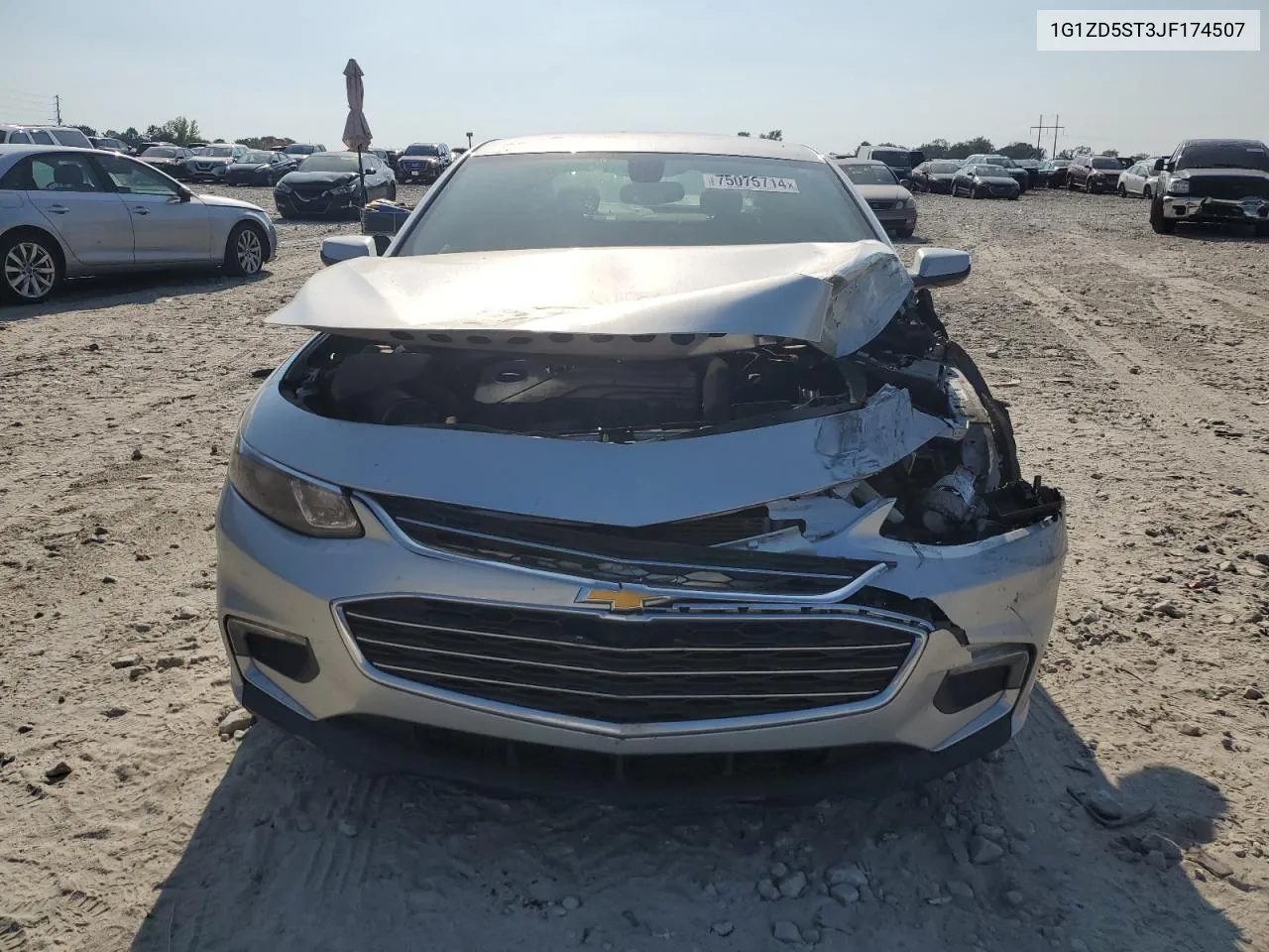 1G1ZD5ST3JF174507 2018 Chevrolet Malibu Lt