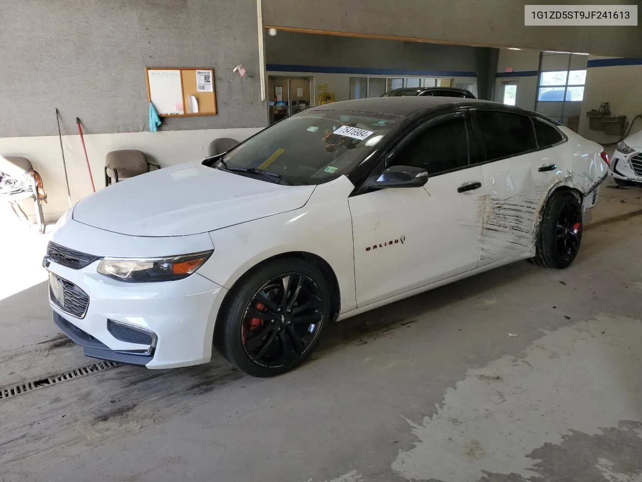 1G1ZD5ST9JF241613 2018 Chevrolet Malibu Lt