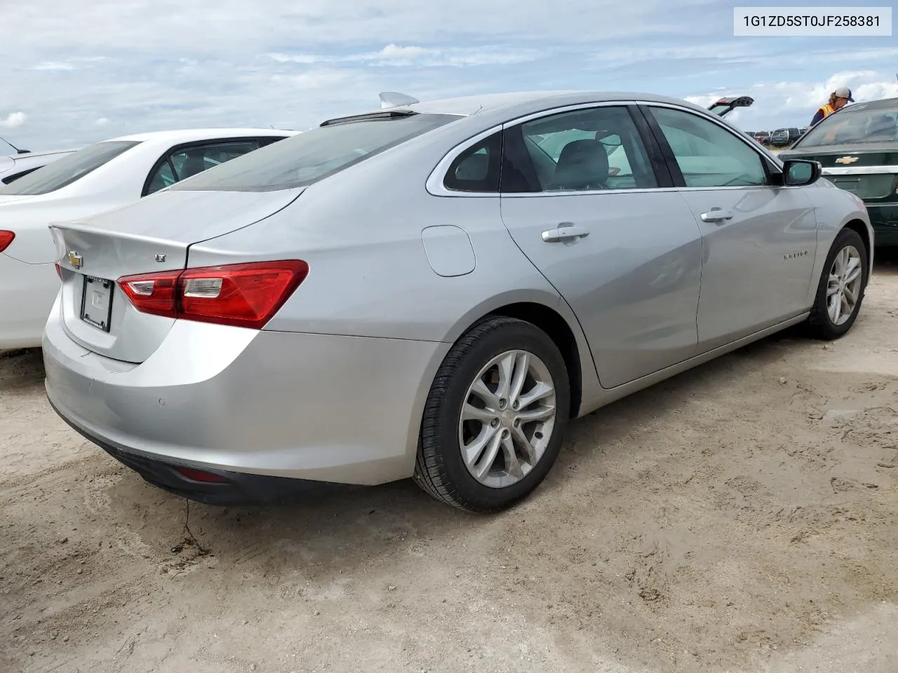 2018 Chevrolet Malibu Lt VIN: 1G1ZD5ST0JF258381 Lot: 76039494