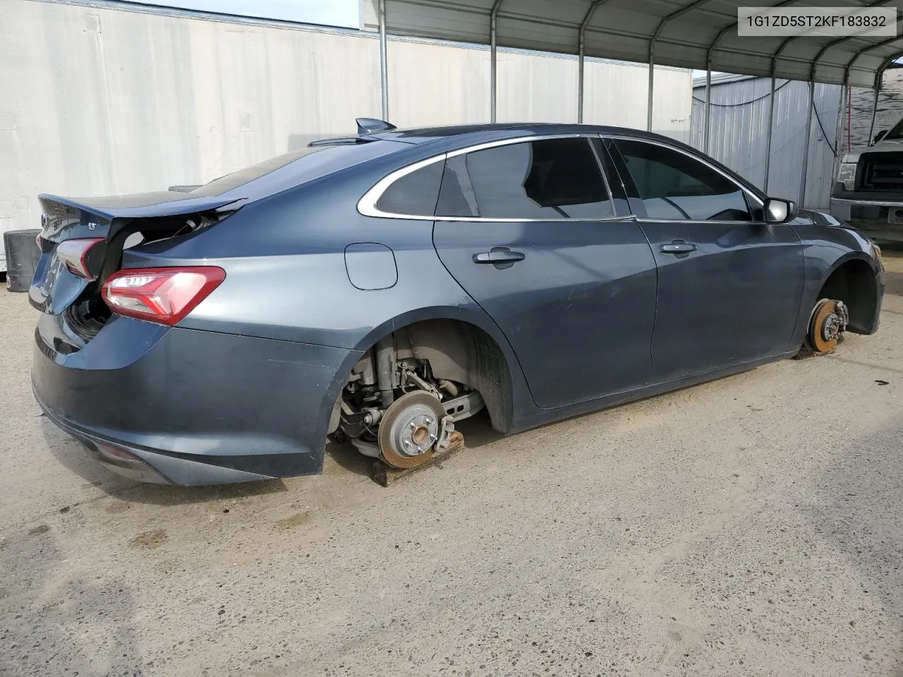 1G1ZD5ST2KF183832 2019 Chevrolet Malibu Lt