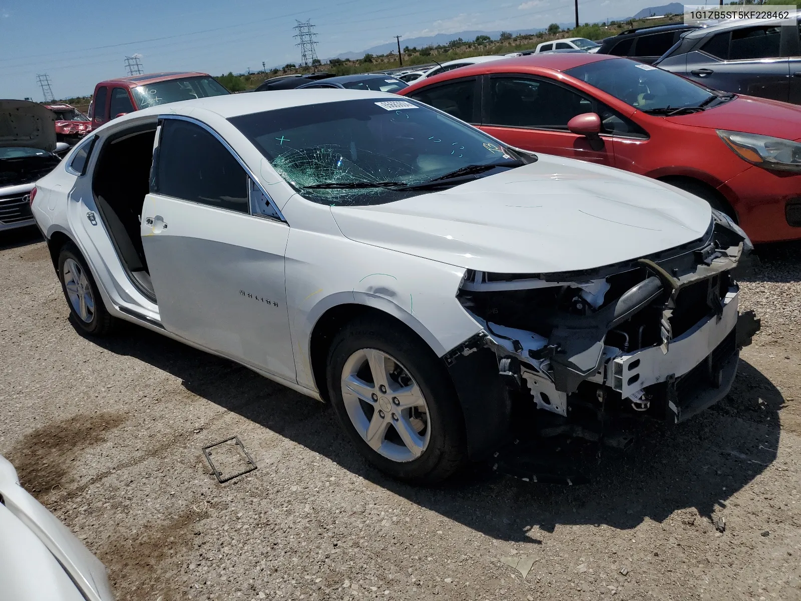 2019 Chevrolet Malibu Ls VIN: 1G1ZB5ST5KF228462 Lot: 65683604