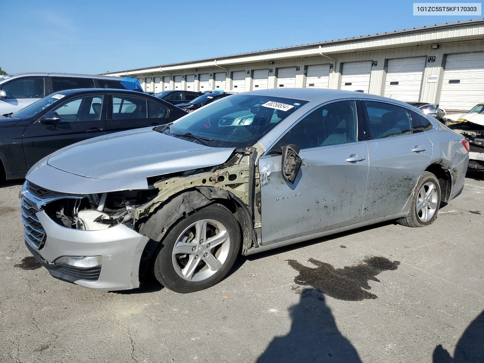 2019 Chevrolet Malibu Ls VIN: 1G1ZC5ST5KF170303 Lot: 68258654