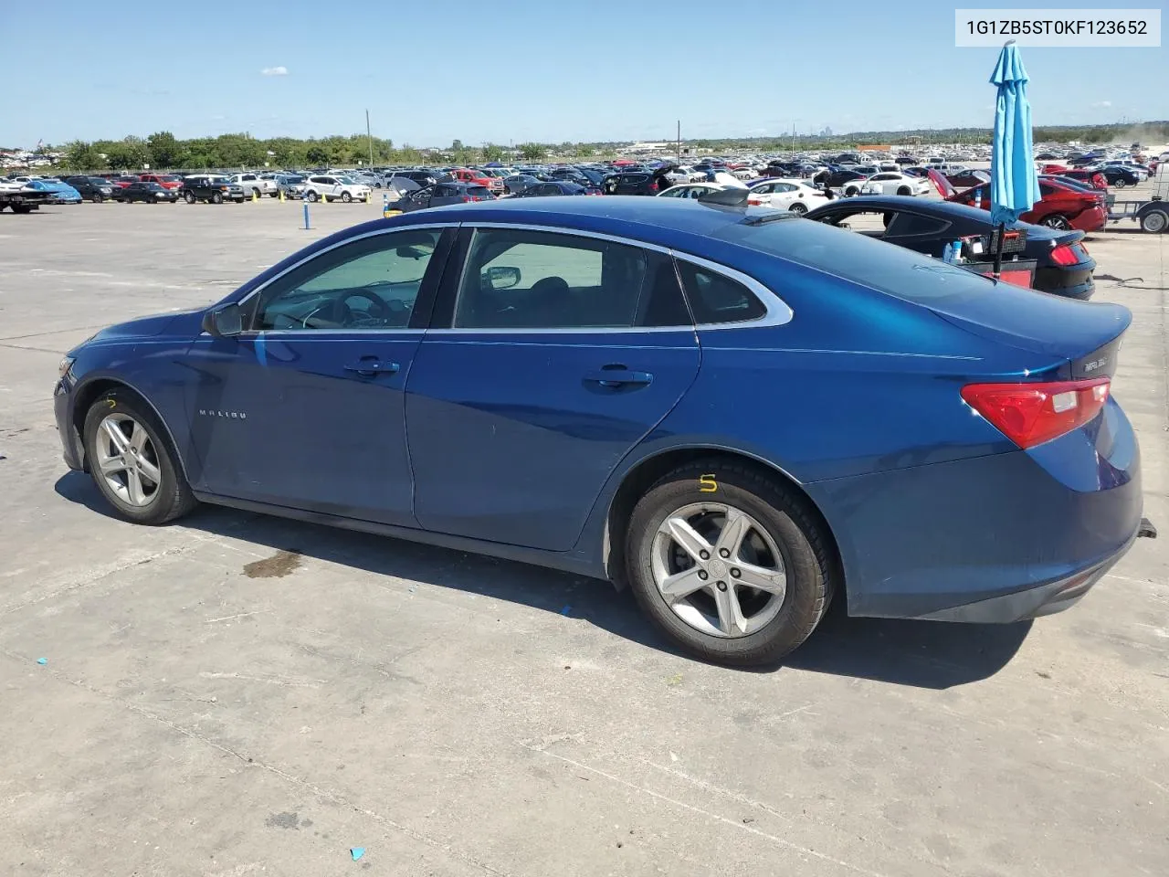 2019 Chevrolet Malibu Ls VIN: 1G1ZB5ST0KF123652 Lot: 71876234