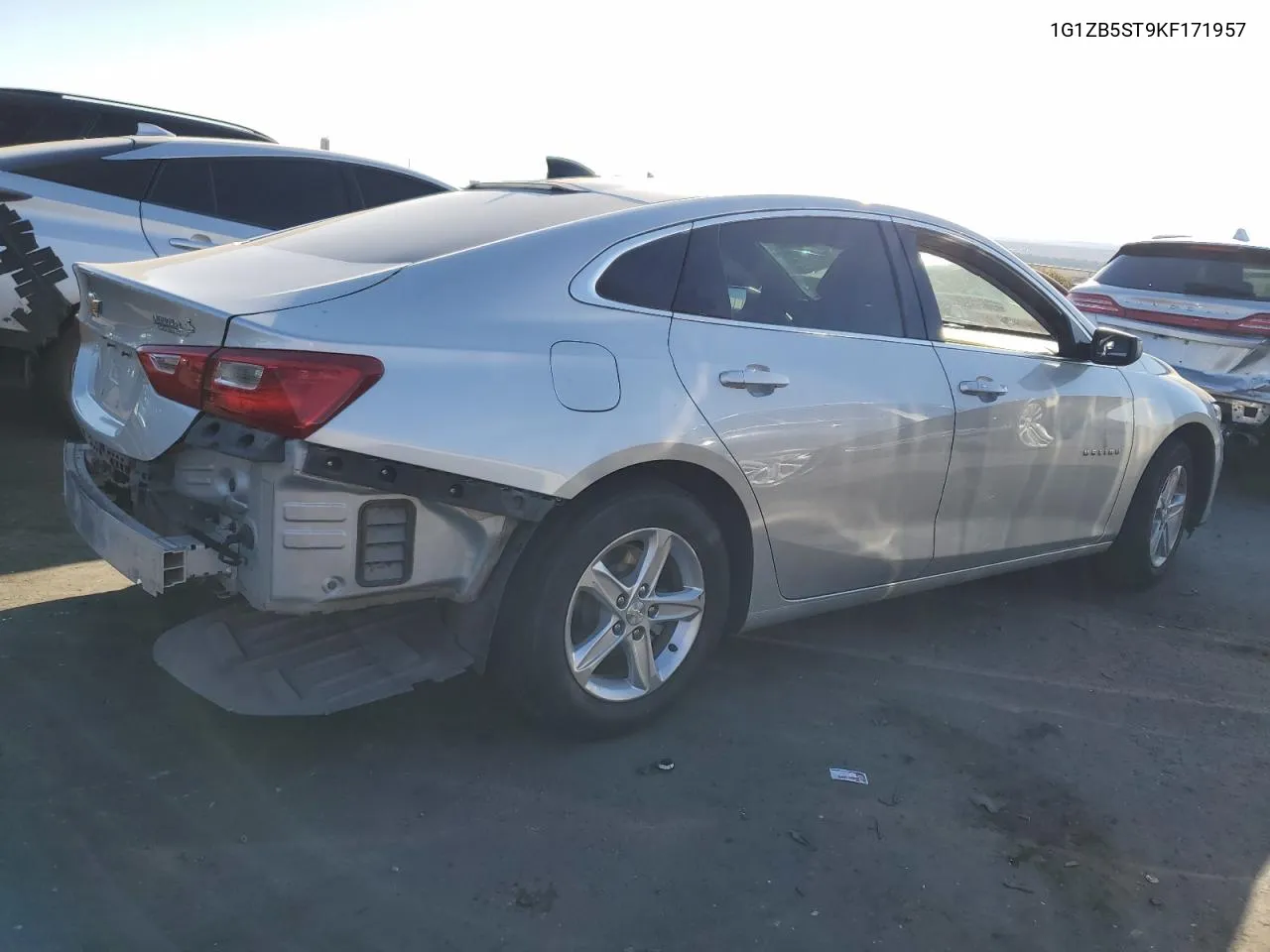 2019 Chevrolet Malibu Ls VIN: 1G1ZB5ST9KF171957 Lot: 74824014