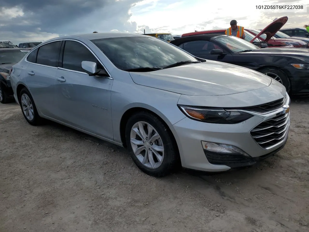 2019 Chevrolet Malibu Lt VIN: 1G1ZD5ST6KF227038 Lot: 75490954