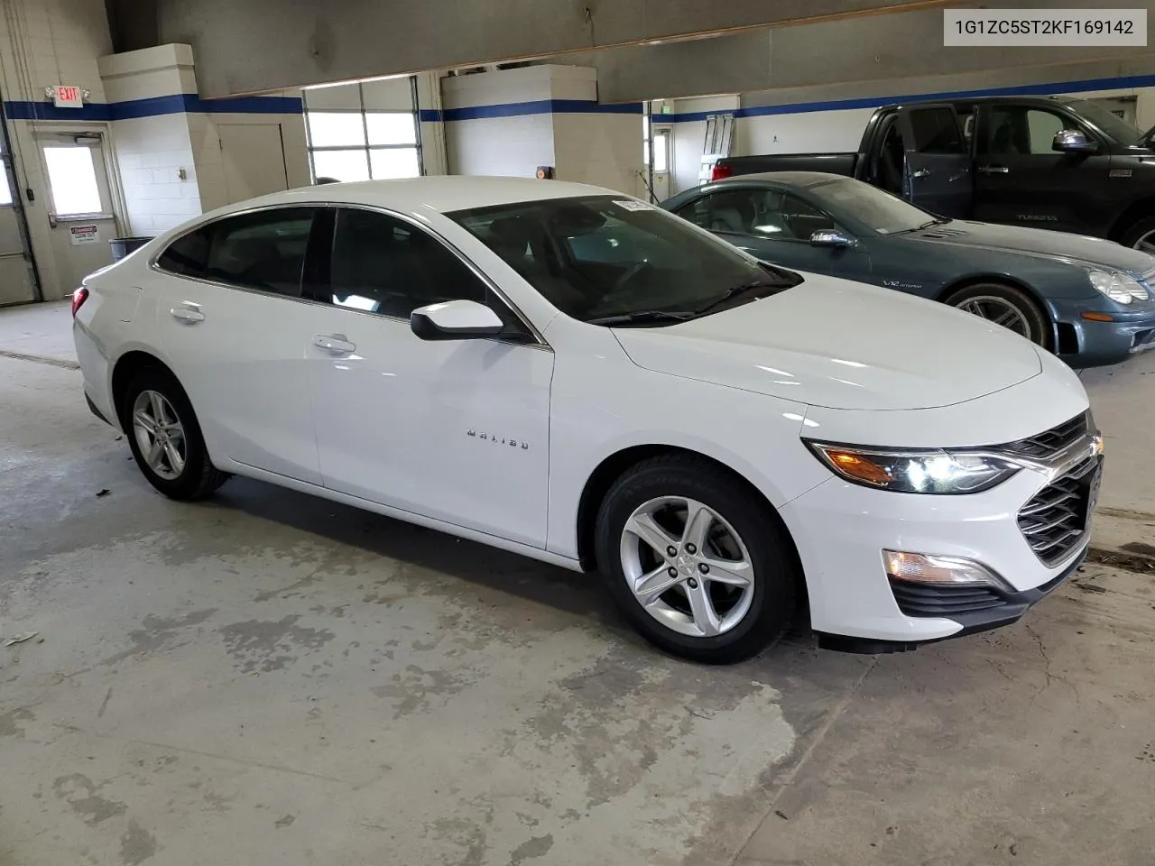 2019 Chevrolet Malibu Ls VIN: 1G1ZC5ST2KF169142 Lot: 75648334