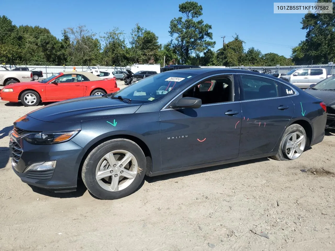 2019 Chevrolet Malibu Ls VIN: 1G1ZB5ST1KF197582 Lot: 75922914