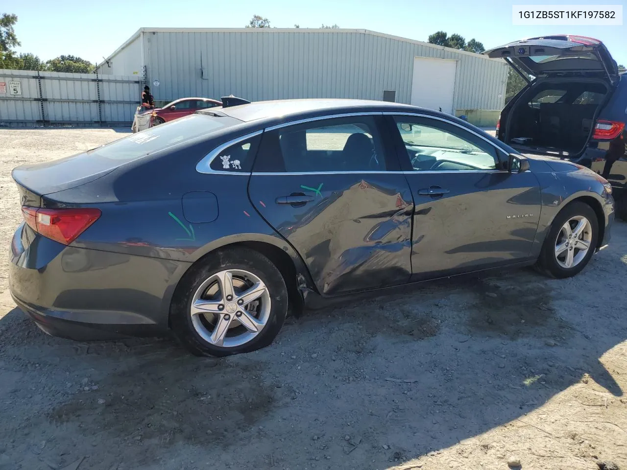 2019 Chevrolet Malibu Ls VIN: 1G1ZB5ST1KF197582 Lot: 75922914