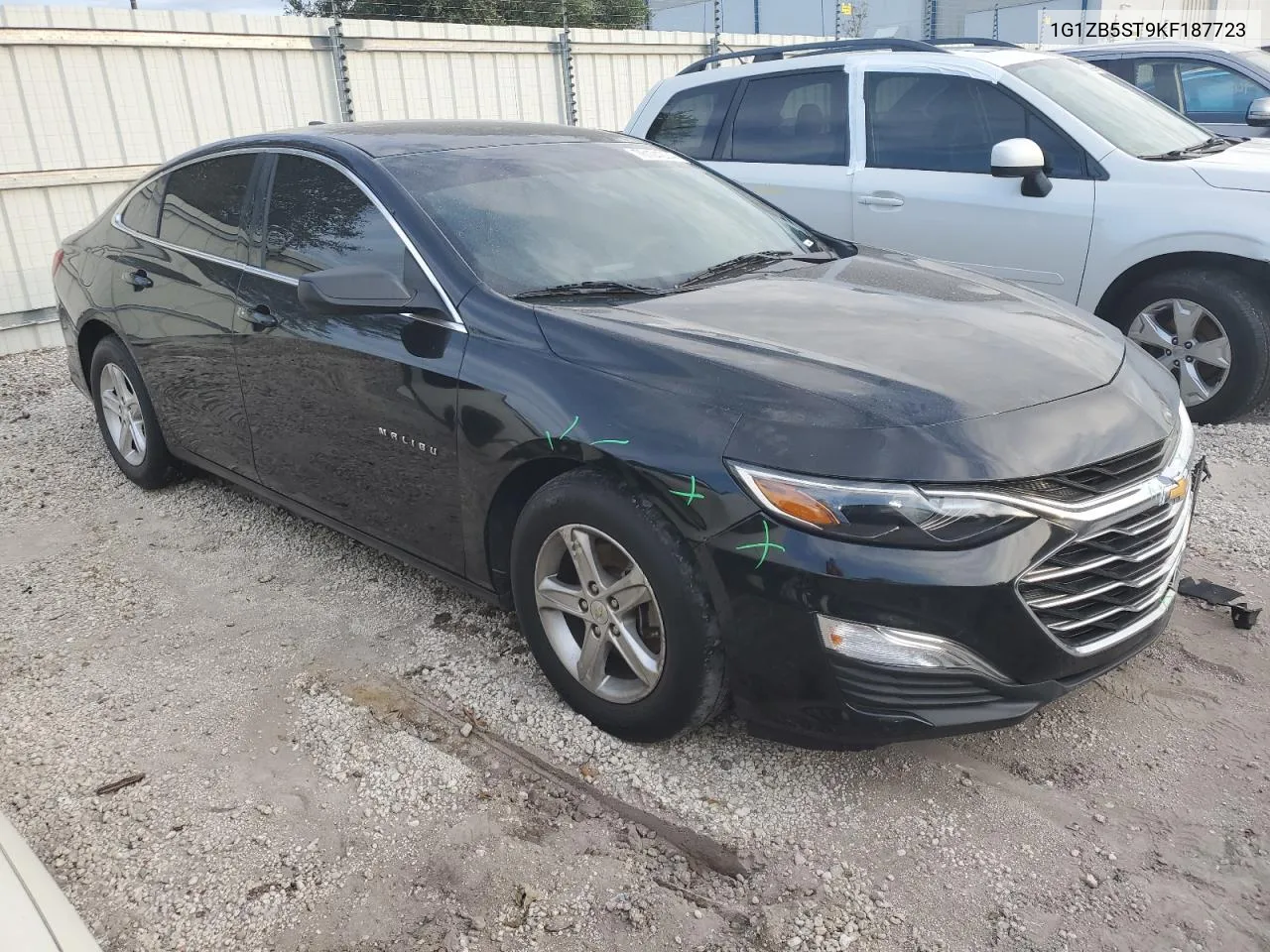 2019 Chevrolet Malibu Ls VIN: 1G1ZB5ST9KF187723 Lot: 76104224