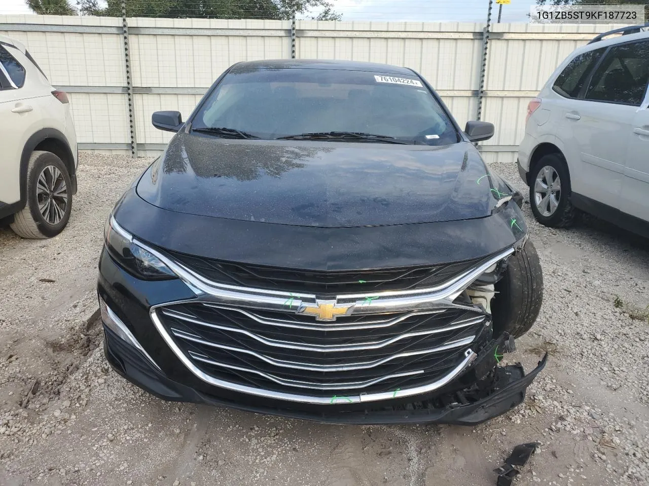 2019 Chevrolet Malibu Ls VIN: 1G1ZB5ST9KF187723 Lot: 76104224