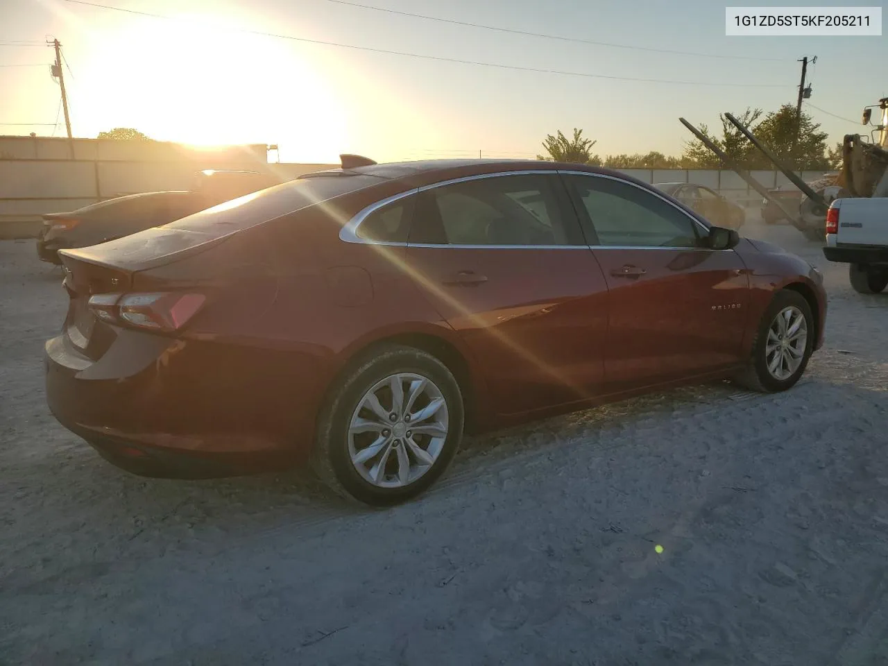 2019 Chevrolet Malibu Lt VIN: 1G1ZD5ST5KF205211 Lot: 76234134