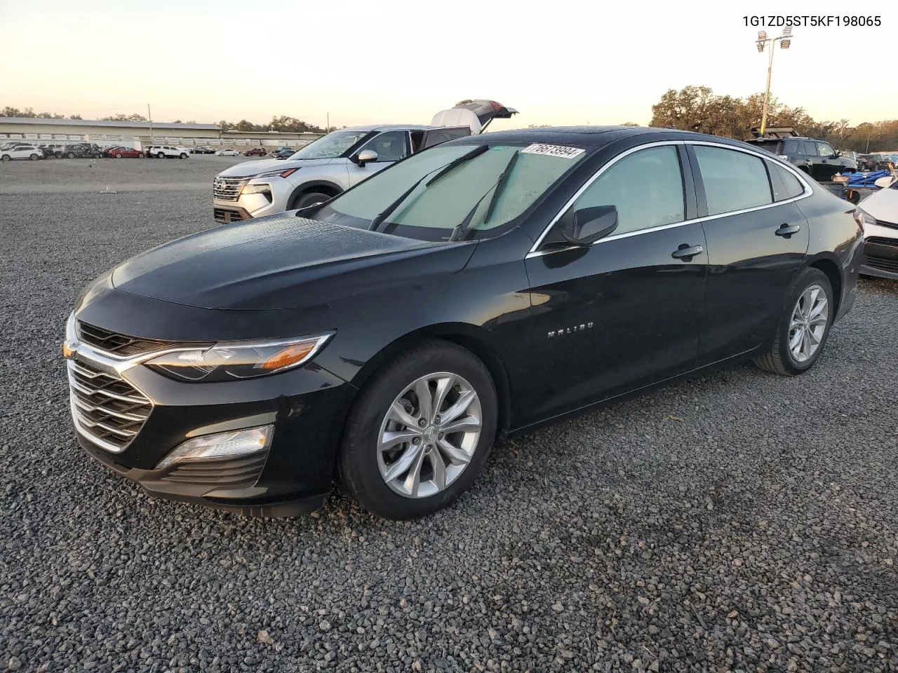 2019 Chevrolet Malibu Lt VIN: 1G1ZD5ST5KF198065 Lot: 76673994