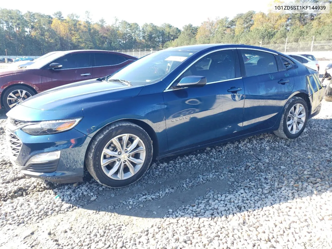 1G1ZD5ST1KF144939 2019 Chevrolet Malibu Lt