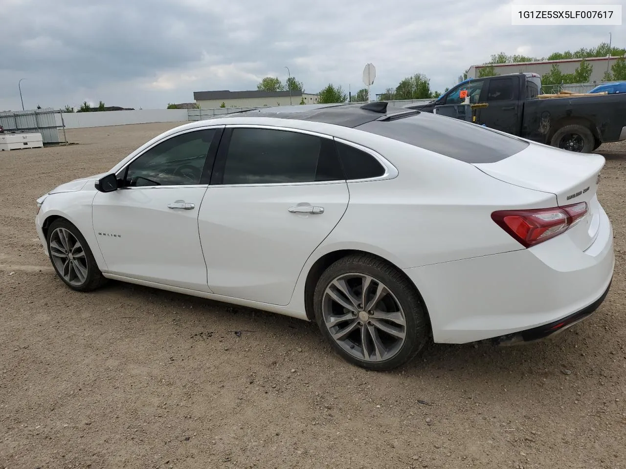 1G1ZE5SX5LF007617 2020 Chevrolet Malibu Premier