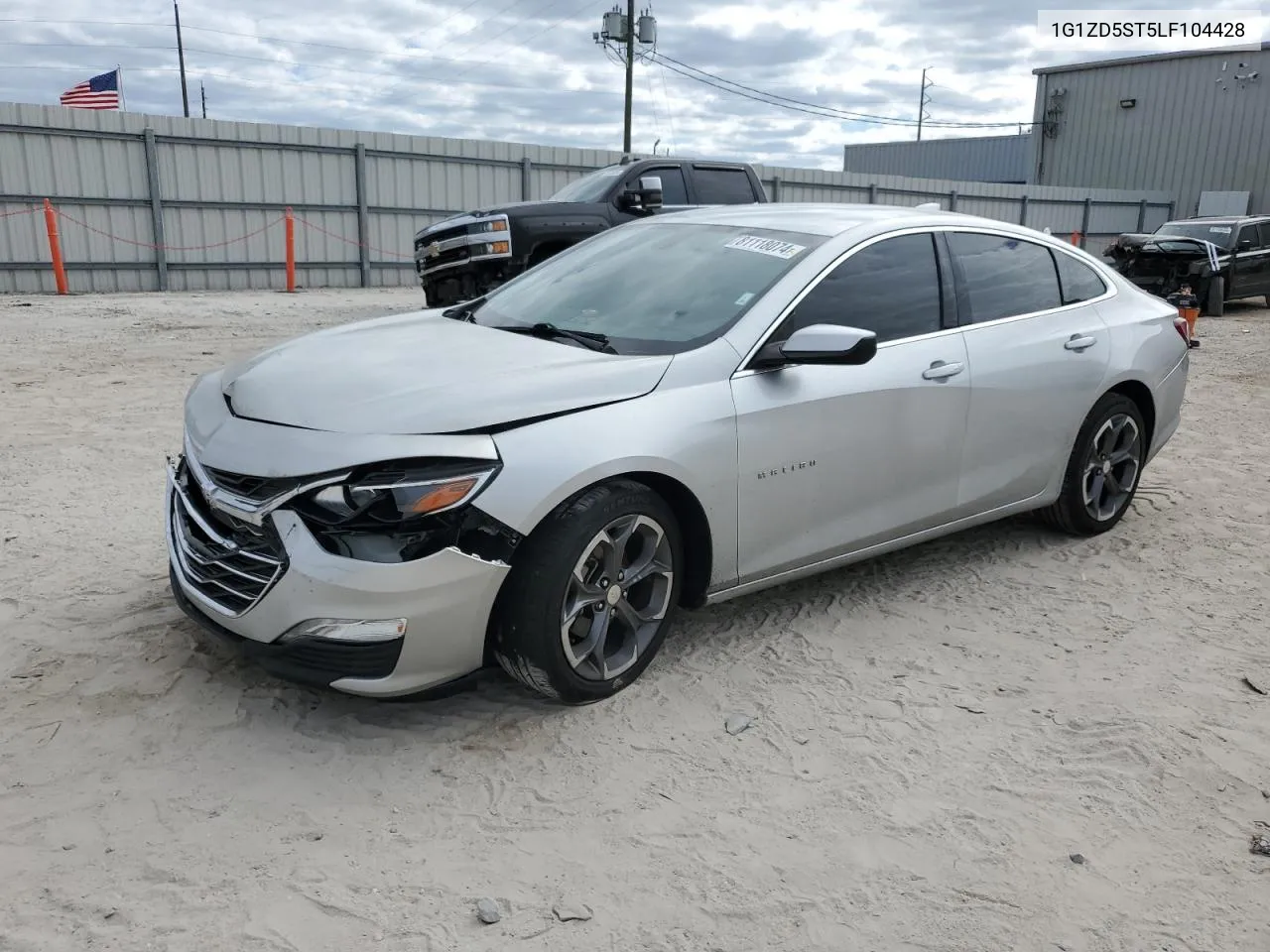 2020 Chevrolet Malibu Lt VIN: 1G1ZD5ST5LF104428 Lot: 81118074