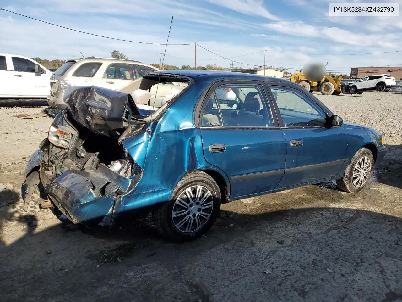 1999 Chevrolet Geo Prizm Base VIN: 1Y1SK5284XZ432790 Lot: 76660084