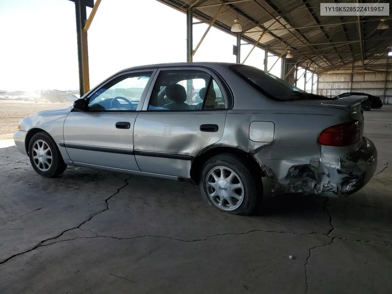 2002 Chevrolet Geo Prizm Base VIN: 1Y1SK52852Z415957 Lot: 71798694